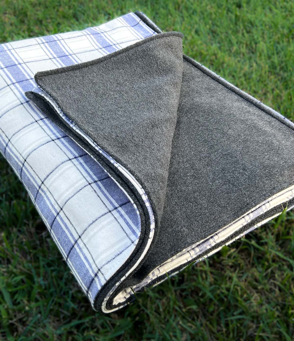 Stadium Blanket - Blitz - Image 3